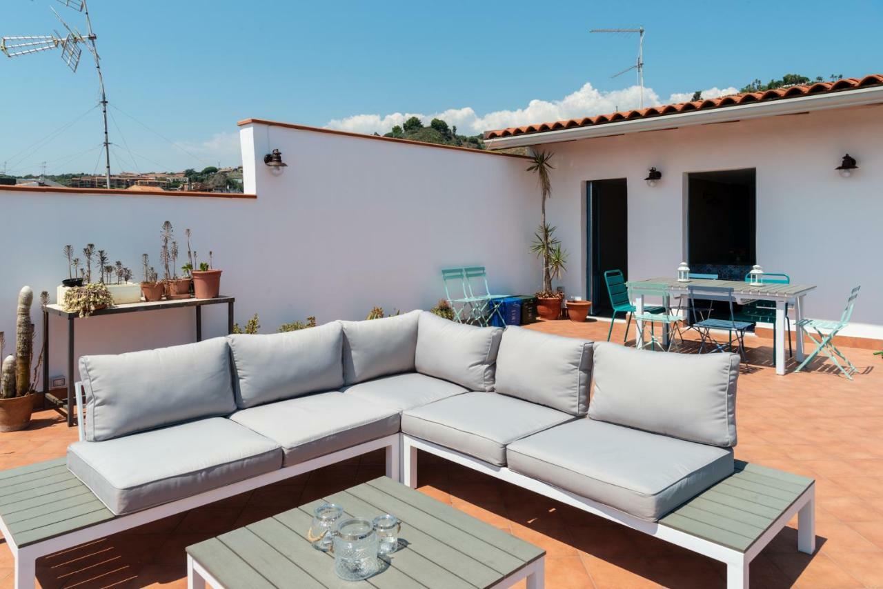 La Terrazza Dei Normanni Apartman Aci Castello Kültér fotó