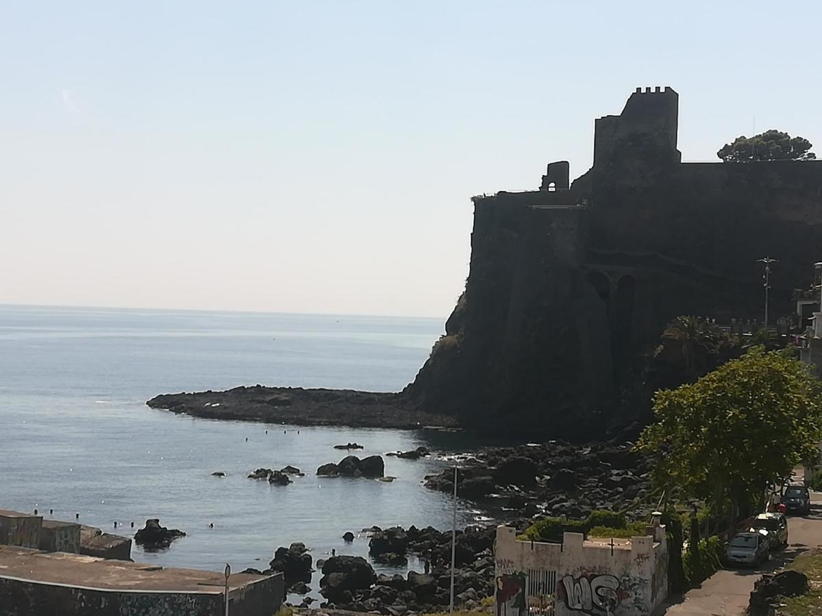 La Terrazza Dei Normanni Apartman Aci Castello Kültér fotó